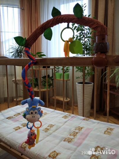 Игрушка развивающая, повесная