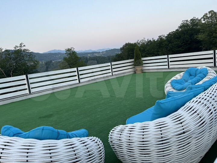 Дом 160 м² на участке 5 сот.