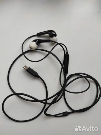 Проводные наушники samsung