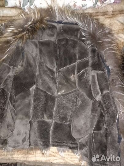 Жилетка меховая натуральная женская