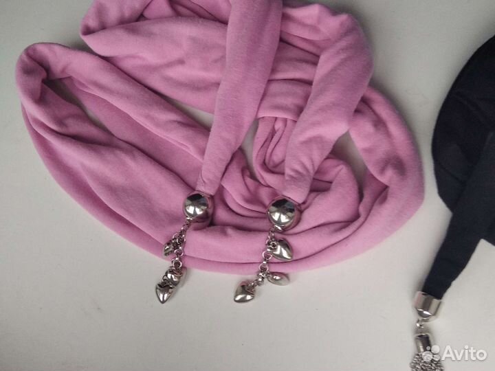 Шарфы с украшениями