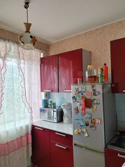 3-к. квартира, 50 м², 3/5 эт.