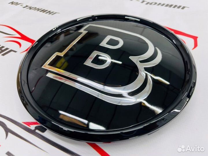 Знак Брабус в Решетку радиатора Mercedes GLC