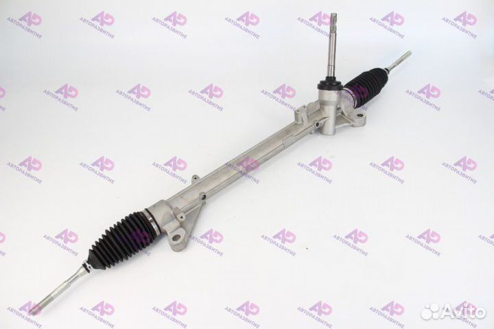 Рулевая рейка в сборе с рулевыми тягами на Nissan