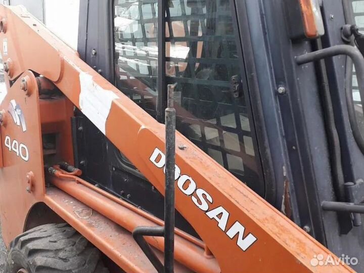 В разборе Досан Doosan