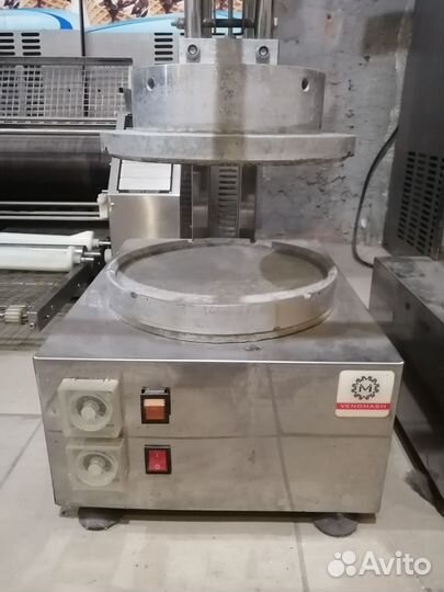 Пресс для пиццы