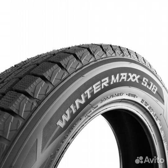 Dunlop Winter Maxx SJ8 215/60 R17 96R