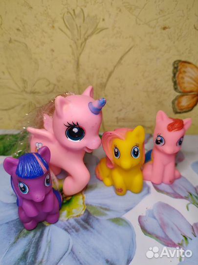 Лошадки резиновые