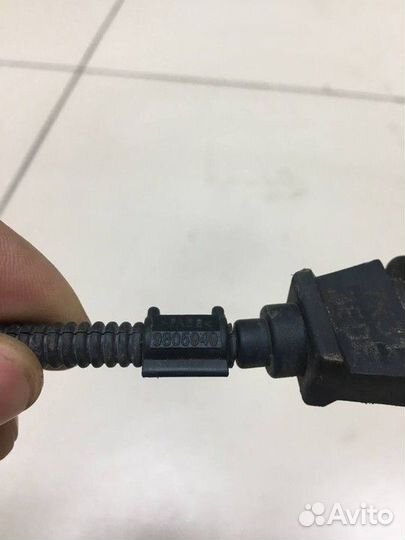 Датчик положения коленвала