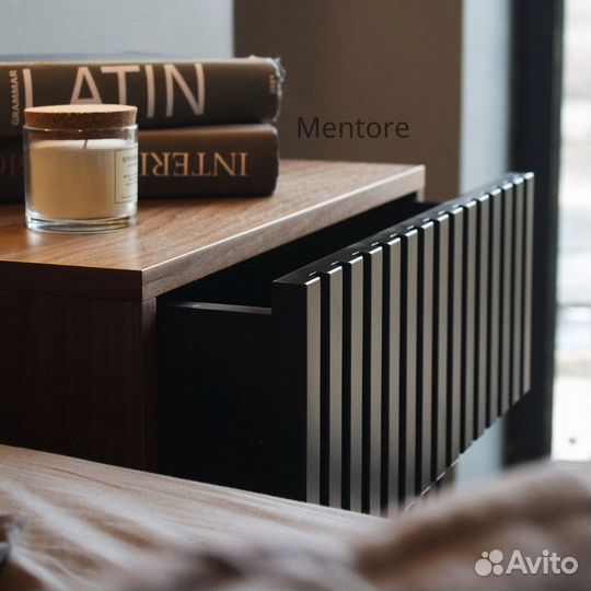 Тумбочка прикроватная Batista на ножках