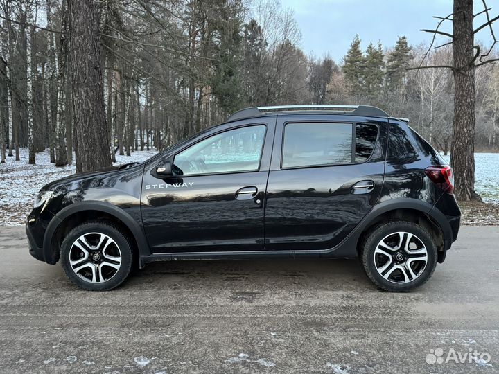 Renault Sandero Stepway 1.6 AT, 2018, 95 800 км