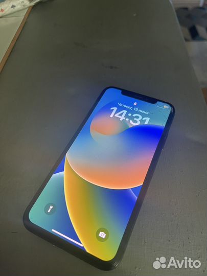 iPhone X, 256 ГБ