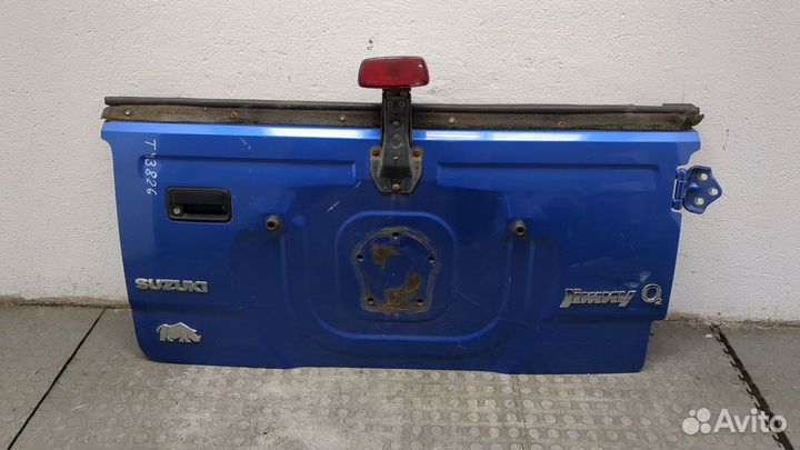 Крышка багажника Suzuki Jimny