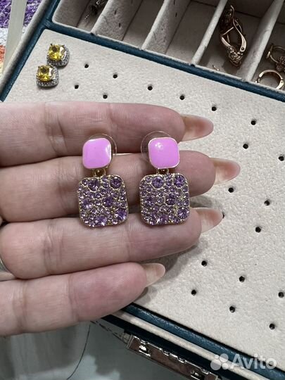 Бижутерные серьги