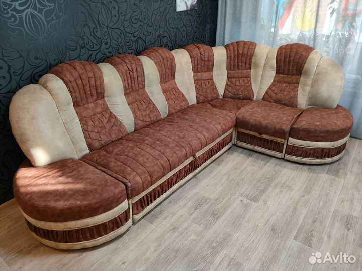 Угловой диван бу