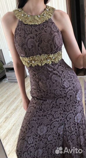 Вечернее платье