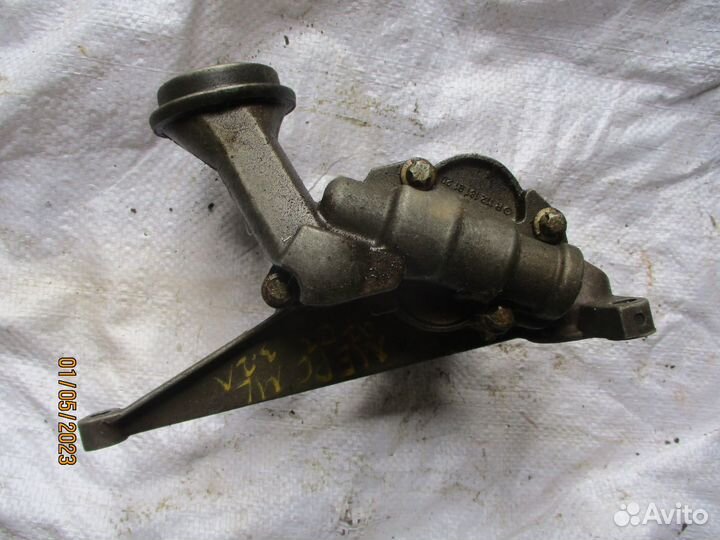 Масляный насос мерседес M112