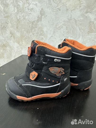 Ботинки и валенки