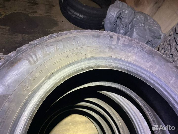 Goodyear Ultragrip Ice Arctic 195/65 R15 95T