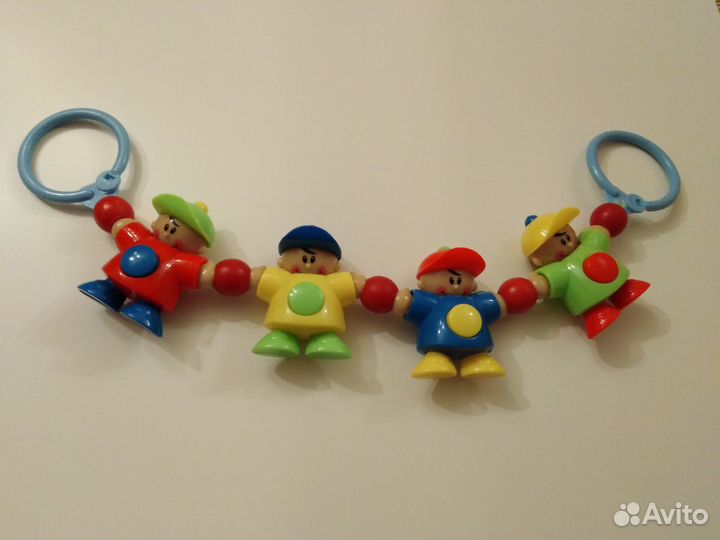 Игрушки, погремушки, прорезыватели, средства гигие