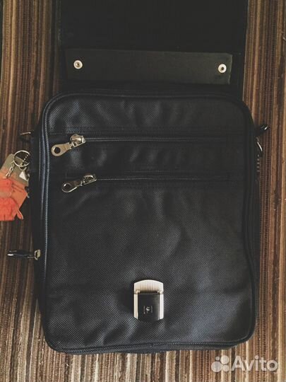 Новая мужская сумка