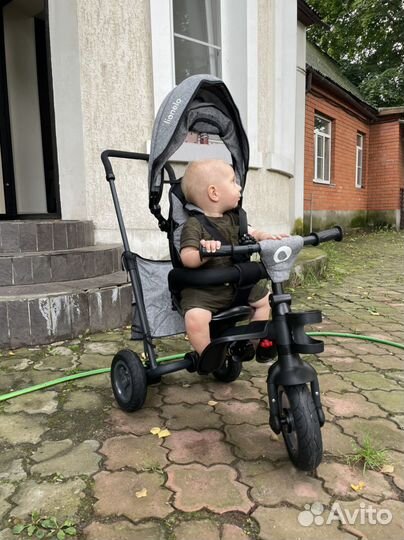 Детский велосипед с ручкой