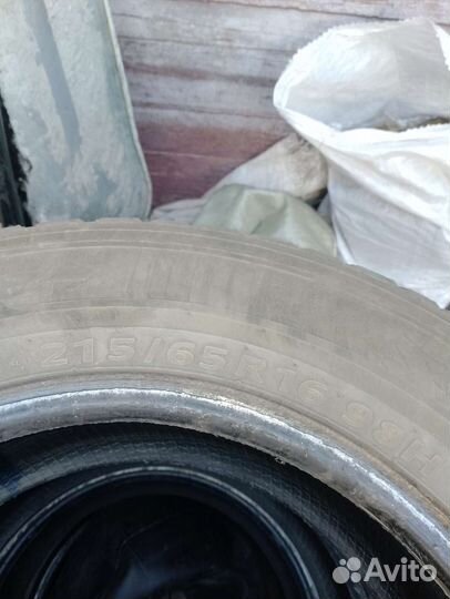 Hankook AH11 215/65 R16