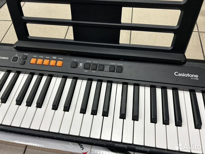 Синтезатор Casio CT-S100