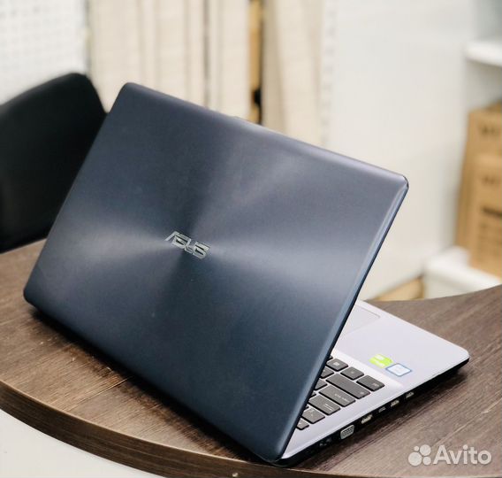 Ноутбук Asus 15,6/FHD/i3-8/MX130/12Gb/SSD/Гарантия