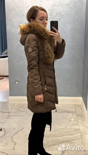 Пуховик Moncler 42 размер