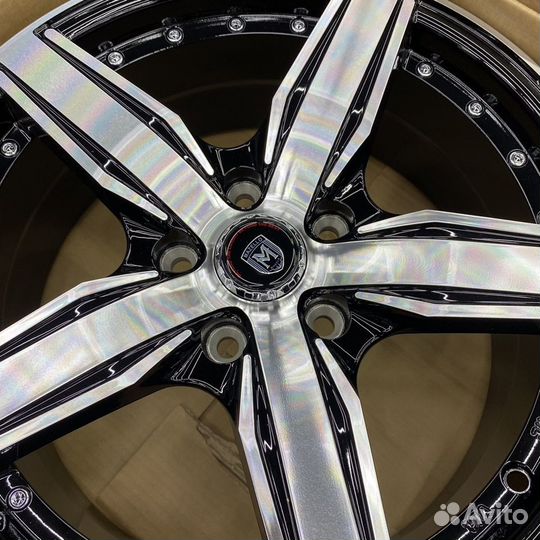 Диски новые 17 дюймов 5/114,3