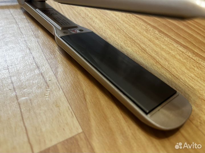 Выпрямитель для волос профессиональный