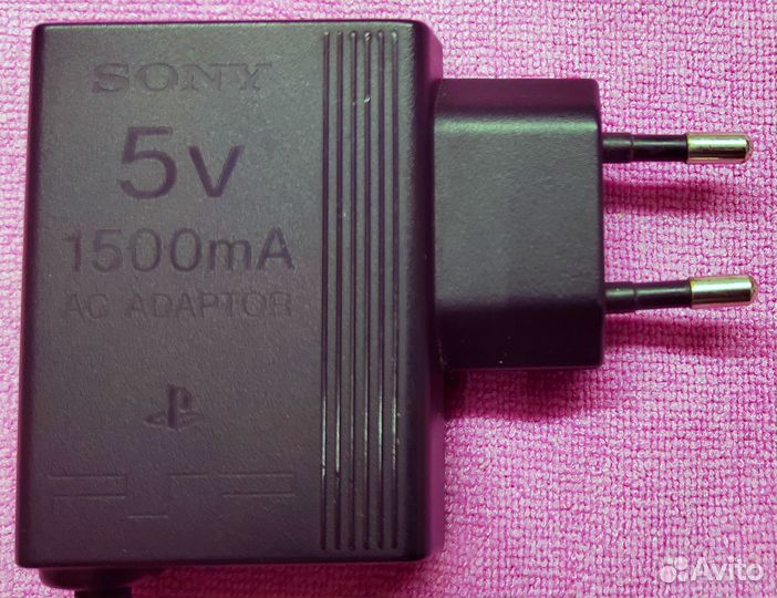 Sony PSP-E1008 Street