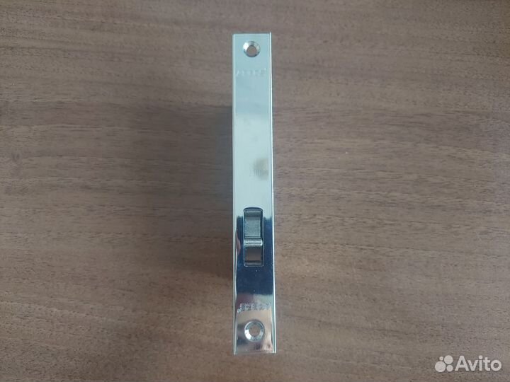 Замок врезной Apecs