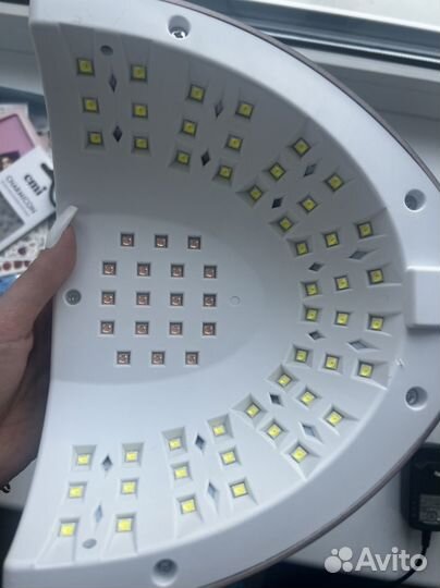 Лампа для ногтей