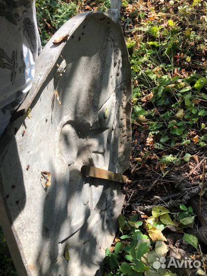 Фасадный орден боевого знамени СССР