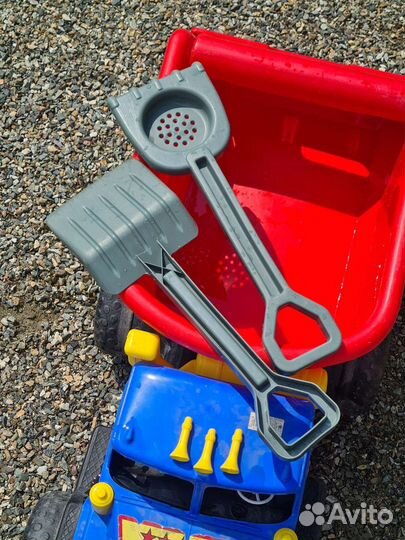 Игрушка машинка