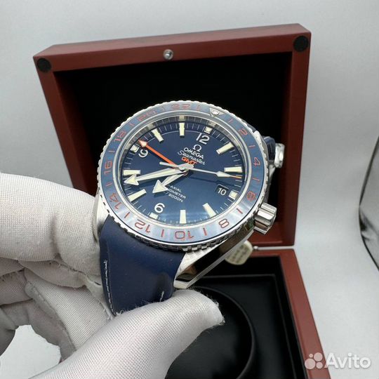 Часы Omega Seamaster Planet Ocean