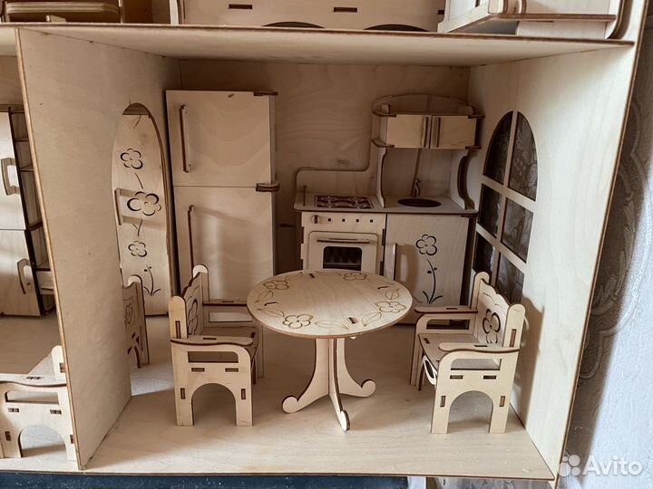 Кукольный дом для барби