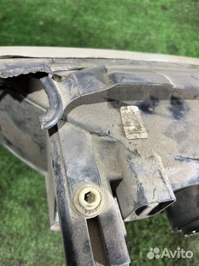 Фара правая Volvo S70 (LS, LT) 1997-2000г LS