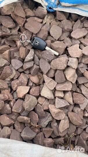 Мрамор красный