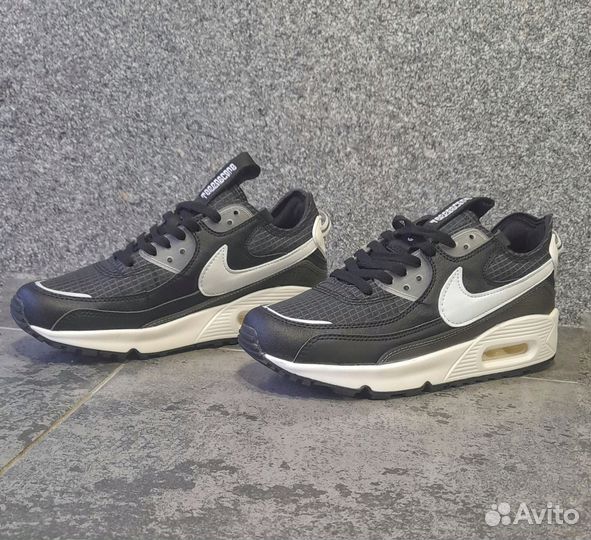 Кроссовки nike