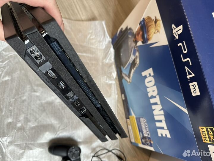 Sony playstation 4 PS4 pro 1tb