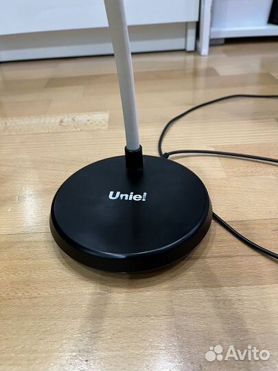 Лампа настольная Uniel