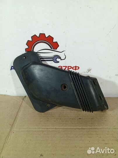 Патрубок воздушного фильтра Volvo S40