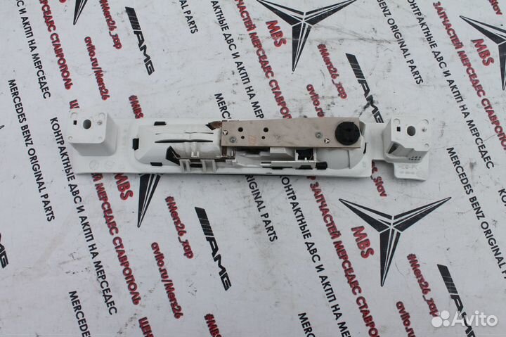 Фонарь салона зад прав W221 Mercedes