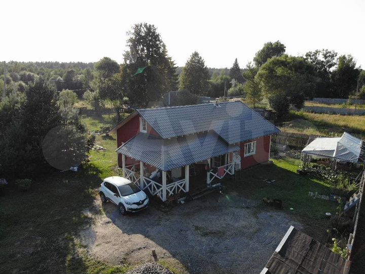 Коттедж 129 м² на участке 15 сот.