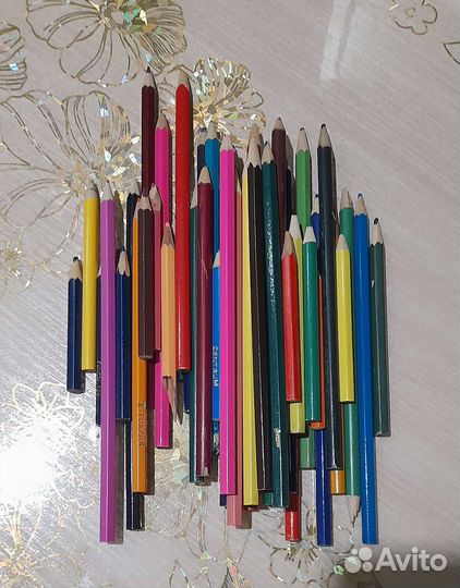 Цветные карандаши