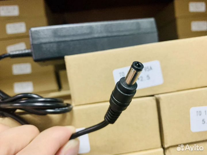 Новые блоки питания для Toshiba C850 19V 3.95A