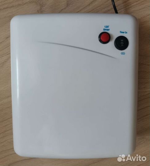 Лампа для ногтей